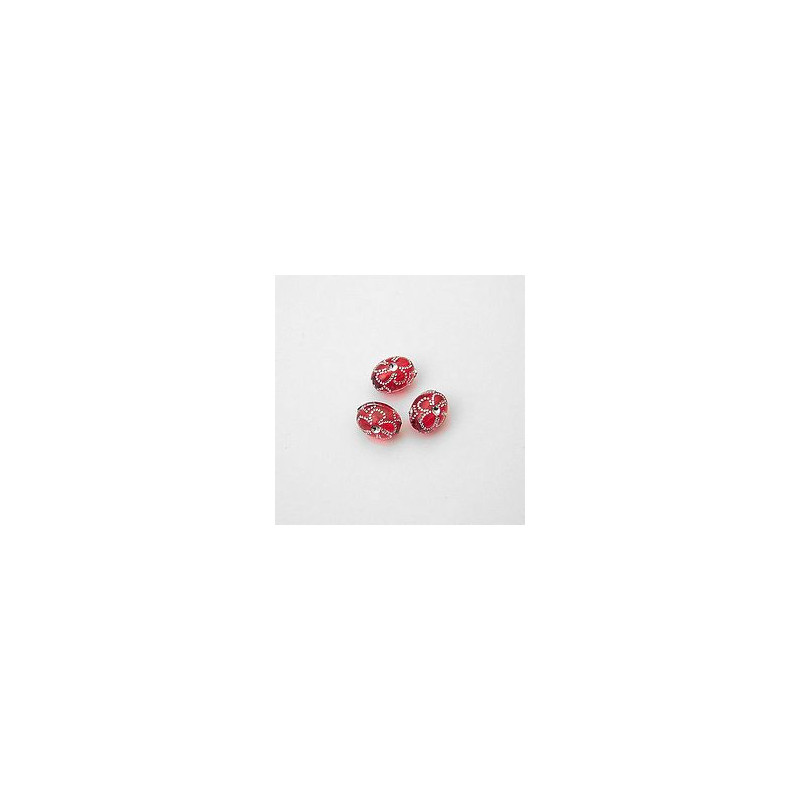 GRANI PLASTICA CON RICAMO COLORE ARGENTO ROSSO 9x7 mm - Confezione da 0,5 KG.