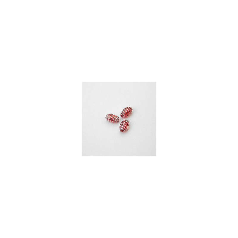 GRANI PLASTICA CON RICAMO COLORE ARGENTO ROSSO 9X6  mm -  Confezione da 0,5 KG.