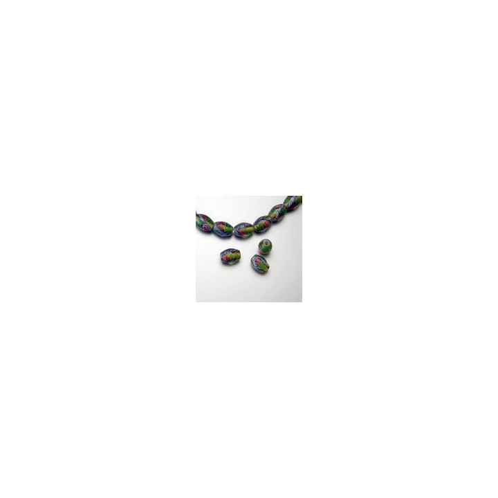 PERLE A FORMA DI OLIVA, FILO DA 24 PEZZI mm 16x11 VERDE