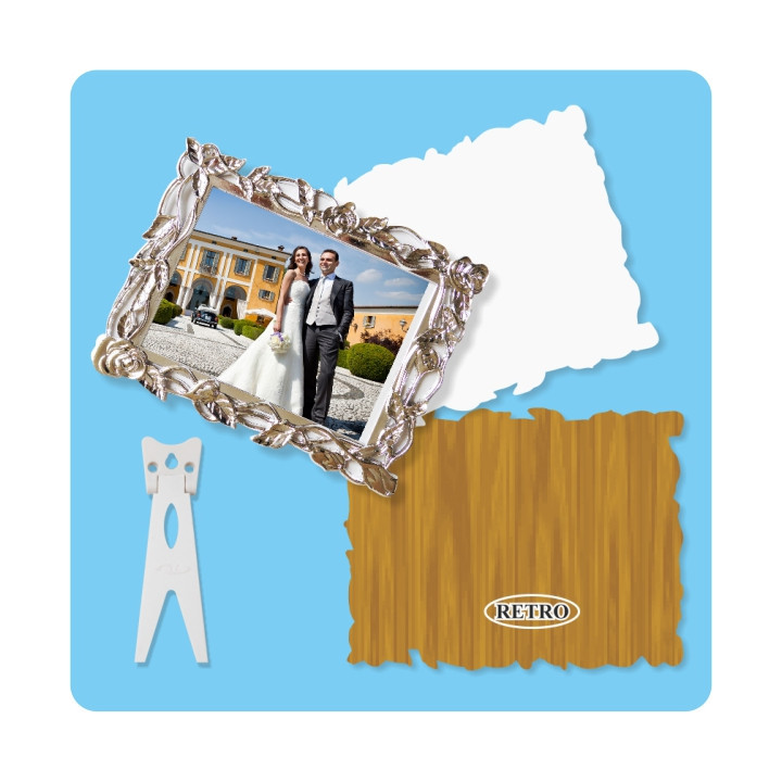 MDF BIANCO SUBLIMABILE 22x17,6 cm SPESSORE  3 mm CON CORNICE IN PLASTICA ARGENTATO E PIEDINI