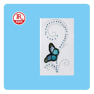 FARFALLA IN TESSUTO RICAMATO E STRASS, TUTTO CON TERMOADESIVO, PER TESSUTO E MATERIALI VARI,MISURA cm15x9