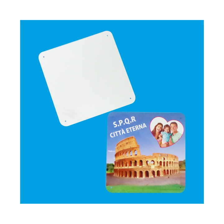TARGA METALLO LISCIA CON FORI 183x184x0.3 PRONTA PER LA SUBLIMAZIONE