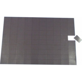 100 MAGNETI ADESIVI 20x30 SPESSORE  1,2 mm su foglio