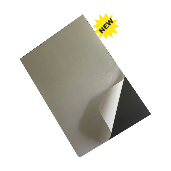 FOGLIO MAGNETE PLASTOFERRITE 35x50 cm CON BIADESIVO SPUGNOSO NERO SPESSORE  TOTALE 3 mm