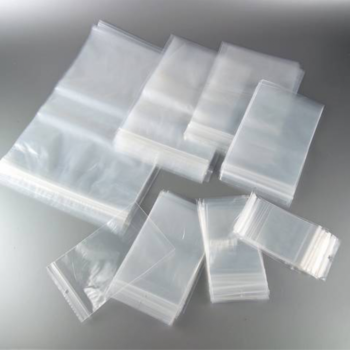 SACCHETTI/BUSTINE IN POLIETILENE 26X26 CM. CONFEZIONE DA 200 PEZZI