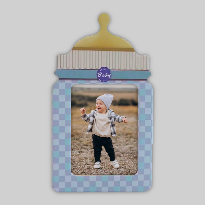 PORTAFOTO MAGNETICO CON CARTONCINO A FORMA DI BIBERON 5,5X9,5 CM
