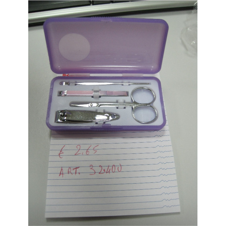 KIT MANICURE 4 PEZZI FORMA RETTANGOLARE